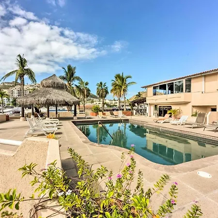 Chic Cabo San Lucas Getaway Less Than 2 Miles To Beaches!