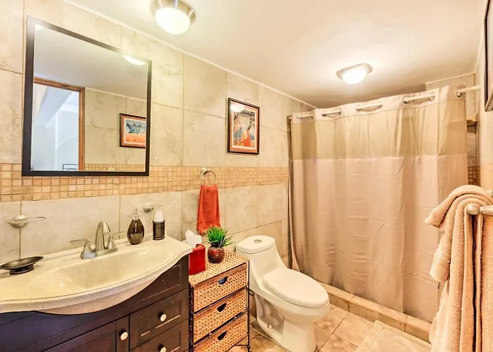 Сasa de vacaciones Chic Getaway < 2 Miles To Beaches! *