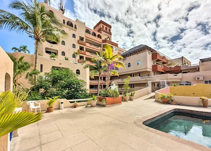 Сasa de vacaciones Chic Getaway < 2 Miles To Beaches!
