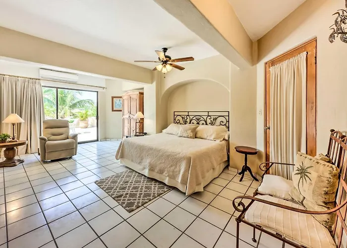 Сasa de vacaciones Chic Getaway < 2 Miles To Beaches! *
