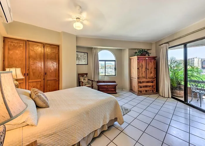Сasa de vacaciones Chic Getaway < 2 Miles To Beaches! Cabo San Lucas