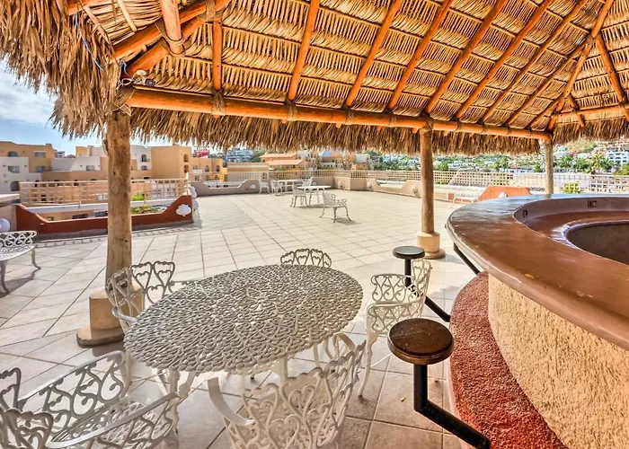 Chic Getaway < 2 Miles To Beaches! Сasa de vacaciones *